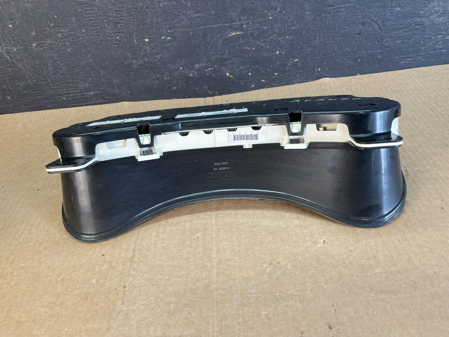 2003 to 2006 Chevrolet Trailblazer Envoy Cluster Gauge Speedometer AF36208