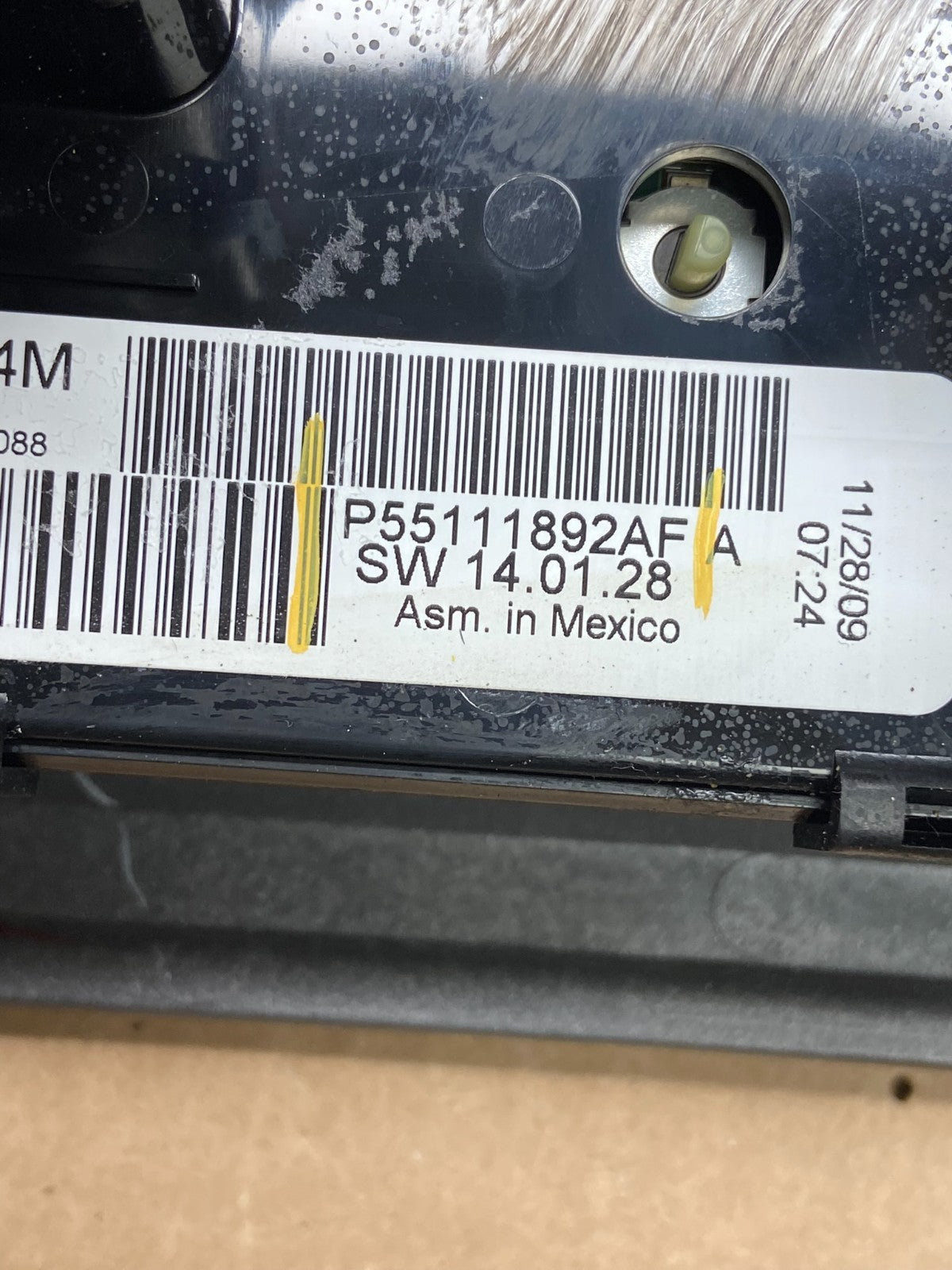 2009 2010 Dodge Journey Center Dash A/C AC Climate Control Bezel Trim y2117 DG4
