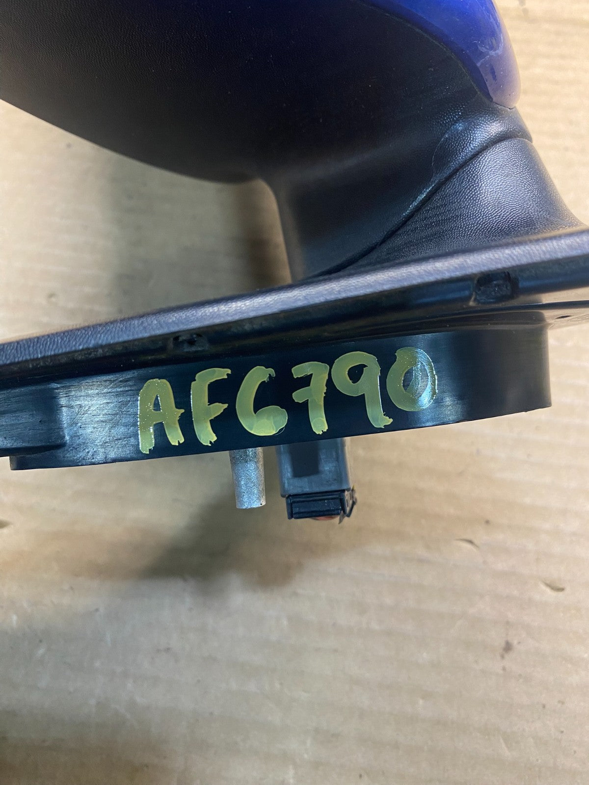 2010 - 2013 Kia Forte Sedan Left Driver LH View Turn Signal Mirror AF6790 DW10