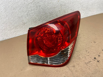 2011 2012 2013 2014 Chevrolet Cruze Right Passinger RH Side Tail Light AF4781 LK0