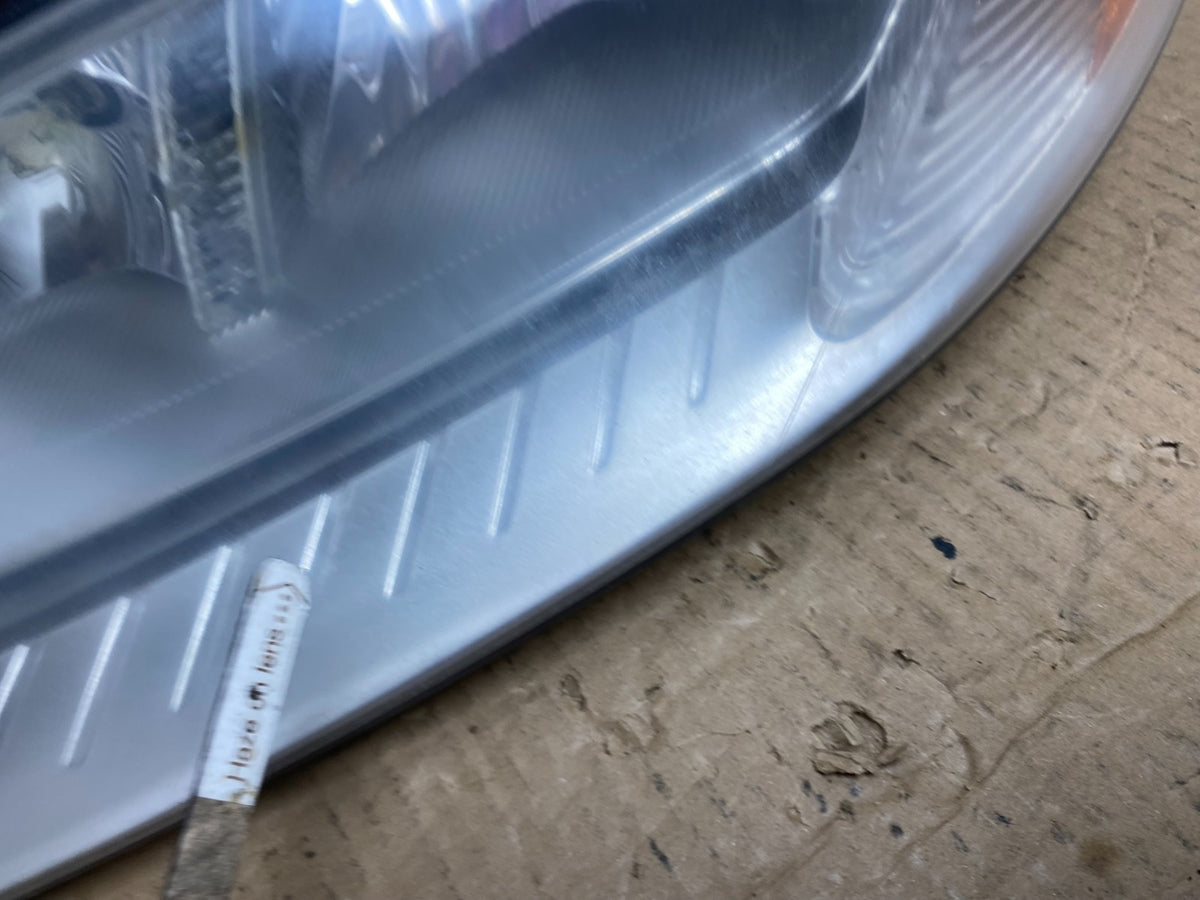 2008 to 2013 Volvo XC70 V70 S80 Driver Side Left Halogen Headlight AI1270 DW4