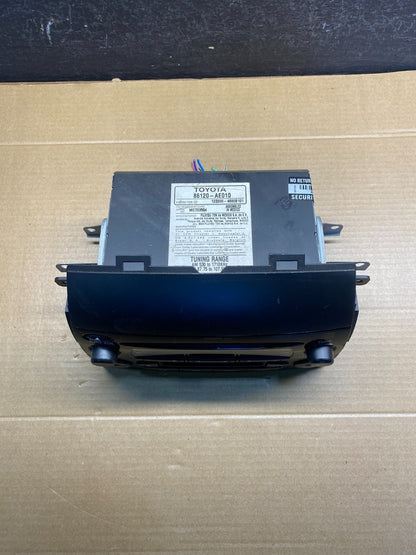 2004 to 2010 Toyota Sienna AM FM CD WMA Mp3 Radio Receiver AD6596 DG3