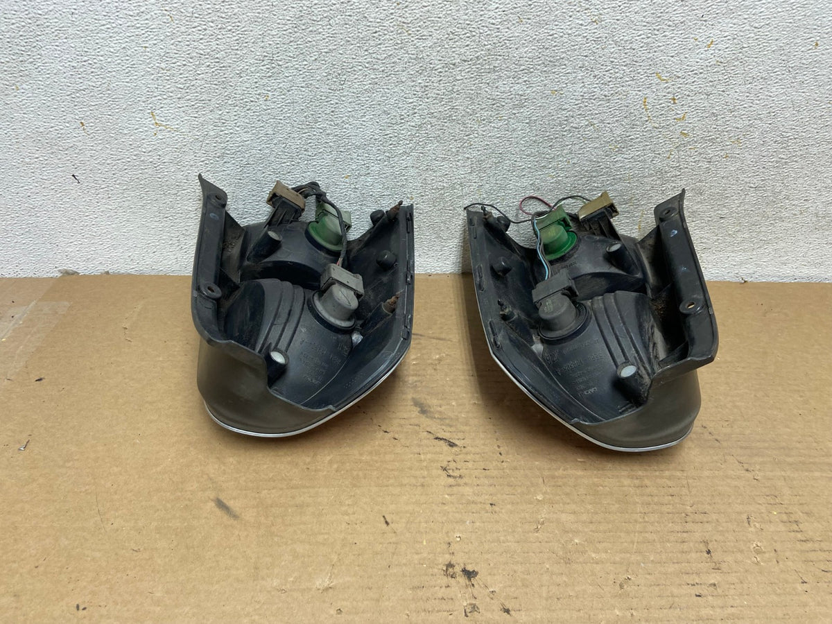2005 2006 2007 Mercury Mariner Left + Right Set Tail Lights AH4199 LK5