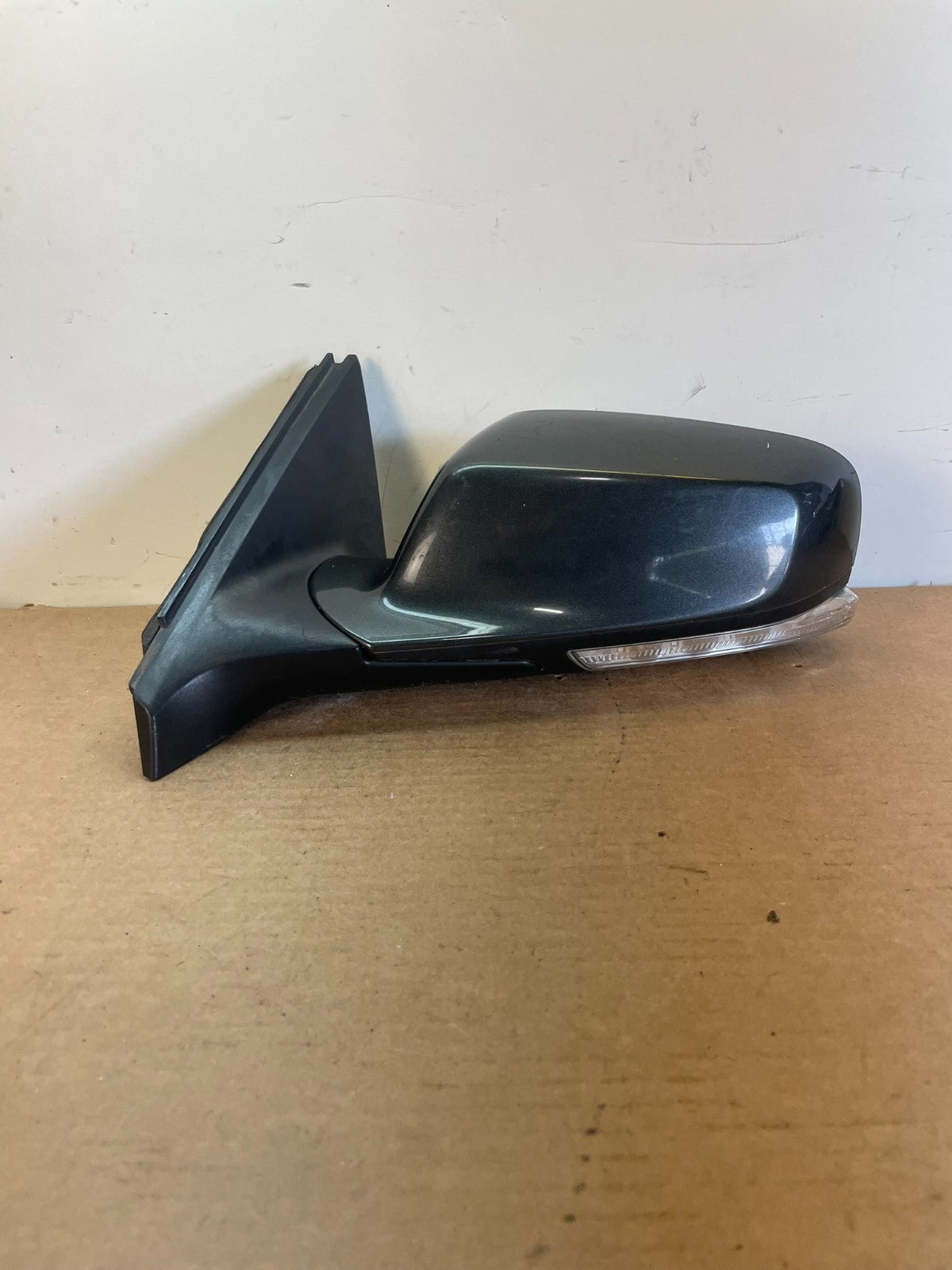 2013-2016 Buick Lacrosse Left Driver Turn Sgn View Power Door Mirror af8665 DG0