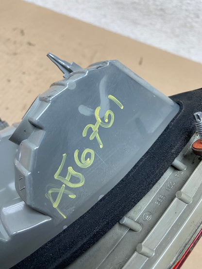 2002 - 2005 BMW 3 E46 Series Right Passenger RH Side Tail Light AG6761 LK7