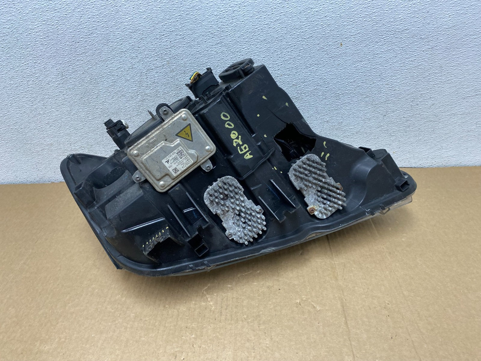 2011 to 2014 BMW X3 Left Driver Lh Side Xenon Headlight AG2000 DW10