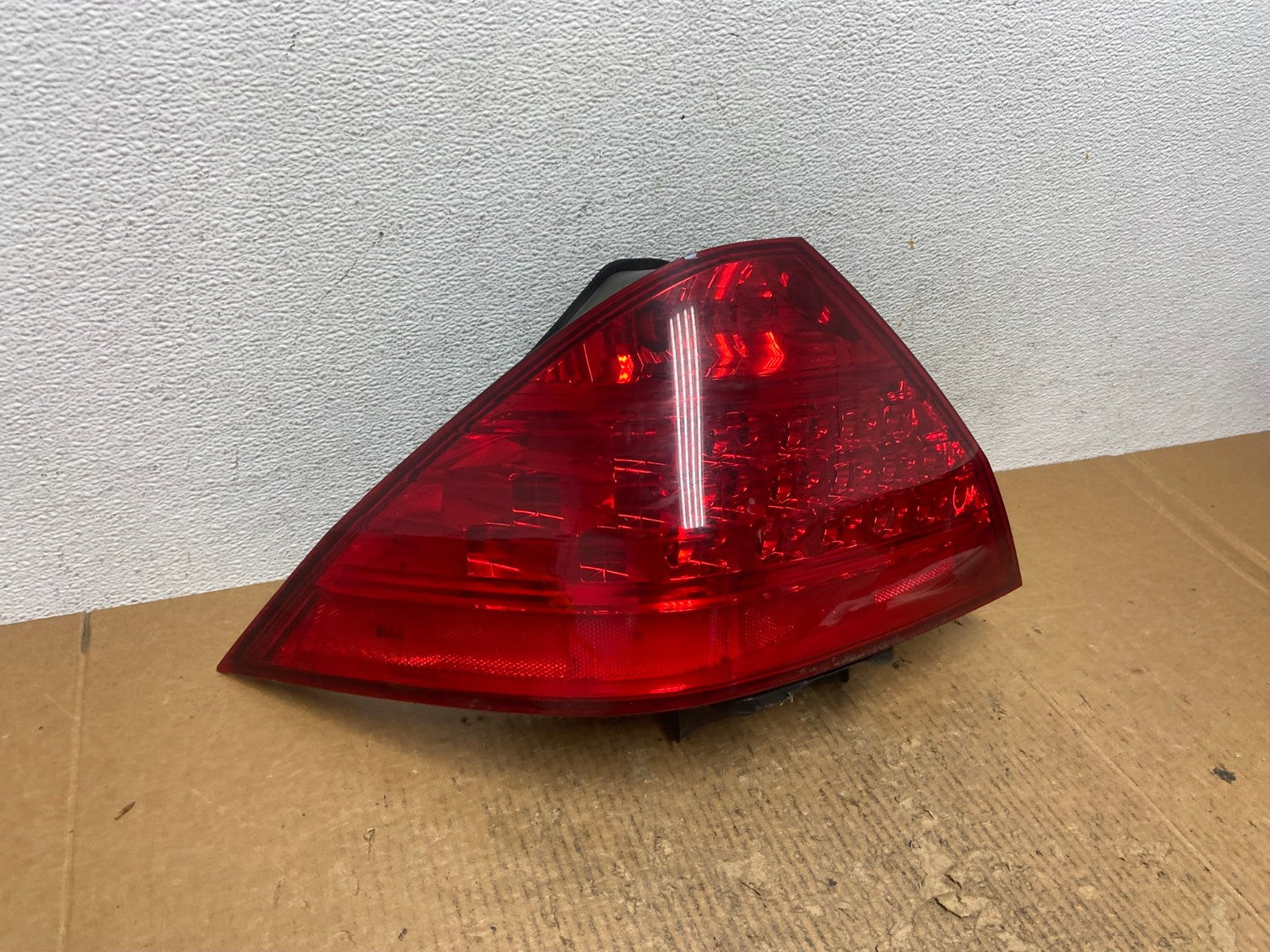 2006 - 2007 Honda Accord Left Driver Lh Side Tail light AE2851 LK2