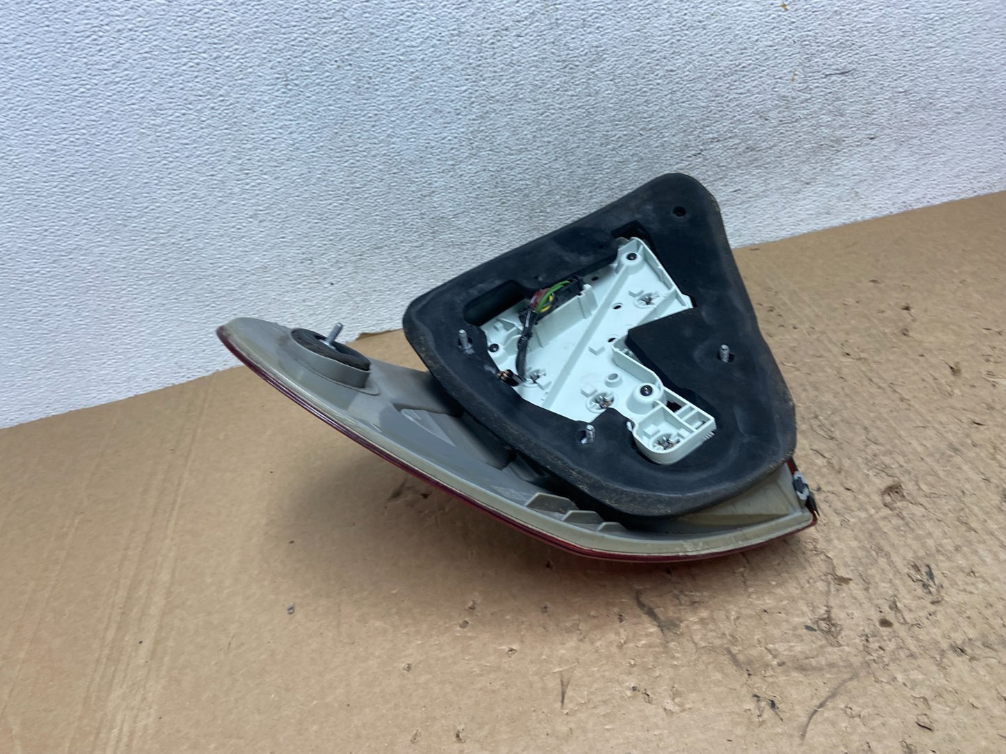2007 - 2009 Mercedes E E320 E500 Sedan Left Driver LH Tail Light DEPO AF8410 DW3