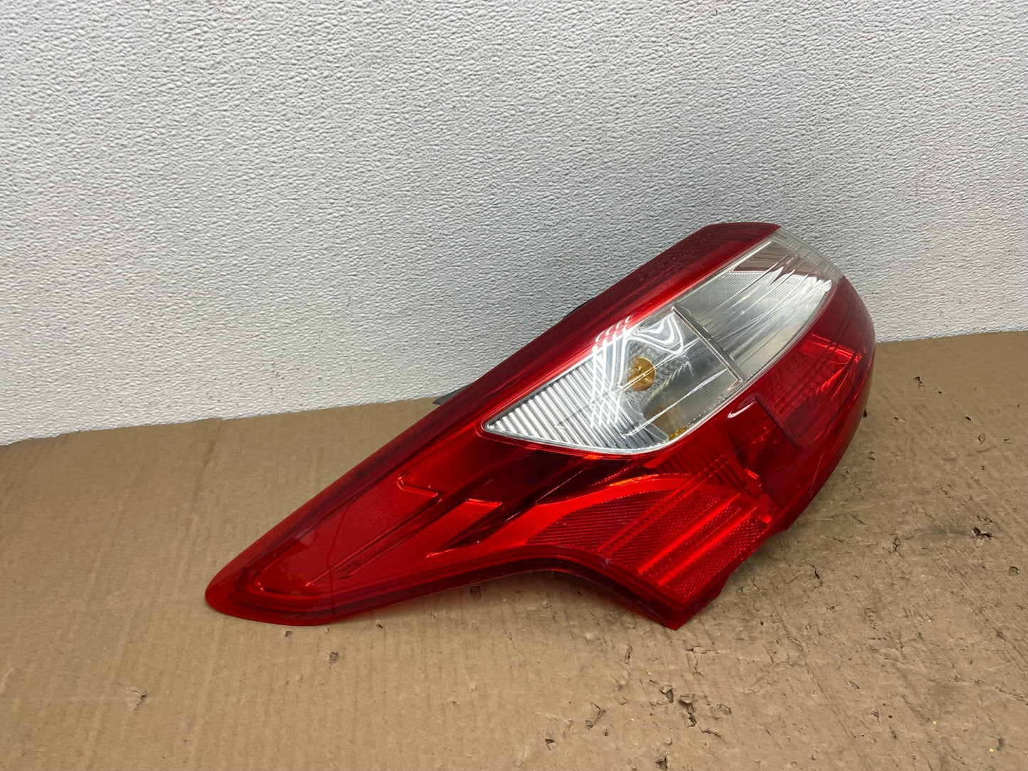2012 2013 2014 Ford Focus Sedan Left Driver Lh Side Tail Light AB8600 LK2