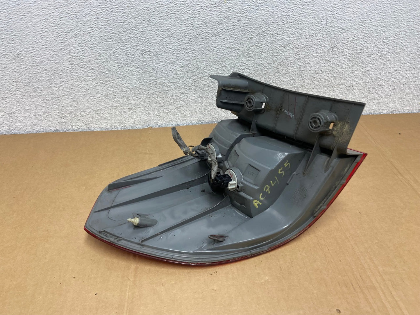 2005 2006 2007 Honda Odyssey Right Passenger RH Side Tail Light AC7455 LK5
