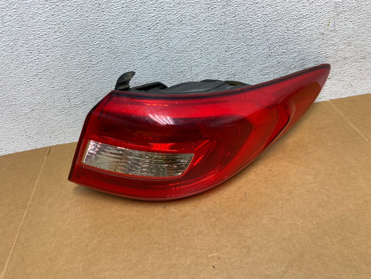 2015 2016 2017 Hyundai Sonata Right Passenger Rh Tail Light AD8890 DW0