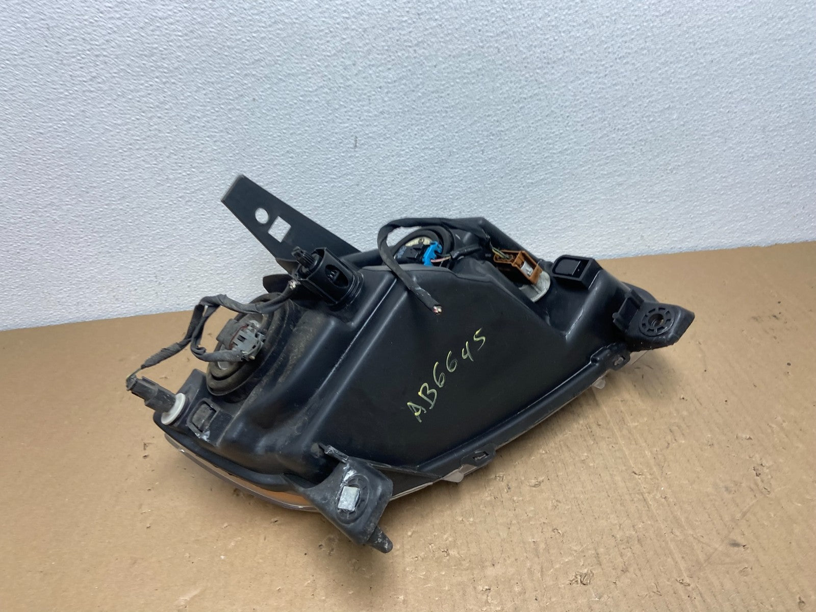 2011 to 2013 Jeep Grand Cherokee Halogen Left Driver Lh Headlight Oem AB6645 DW7