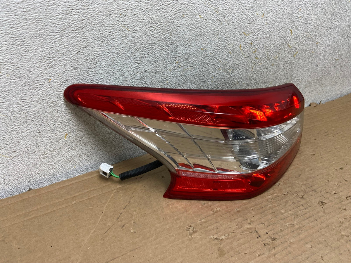 2013 2014 2015 Nissan Sentra Led Left Driver LH Side Tail Light AH8985 LK1