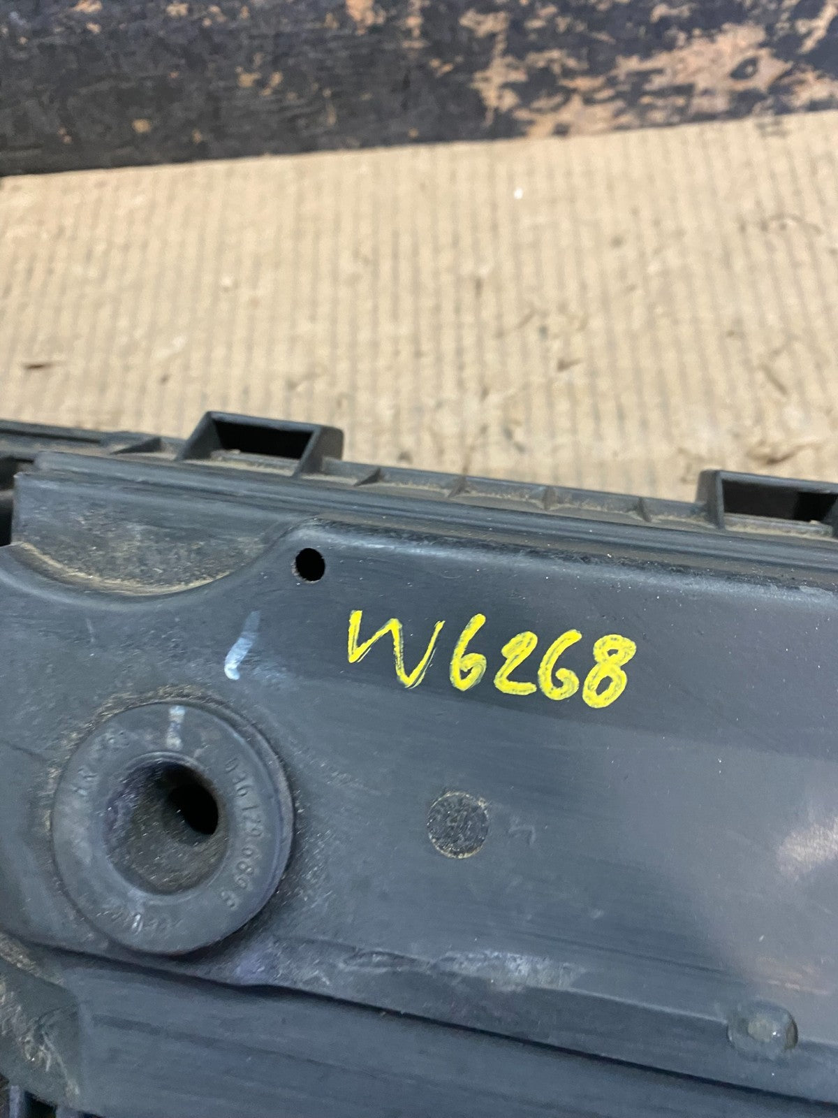2005 - 2008 Volkswagen Jetta Beetle 2.5L Passat Engine Cover 07k129601G W6268 DG9