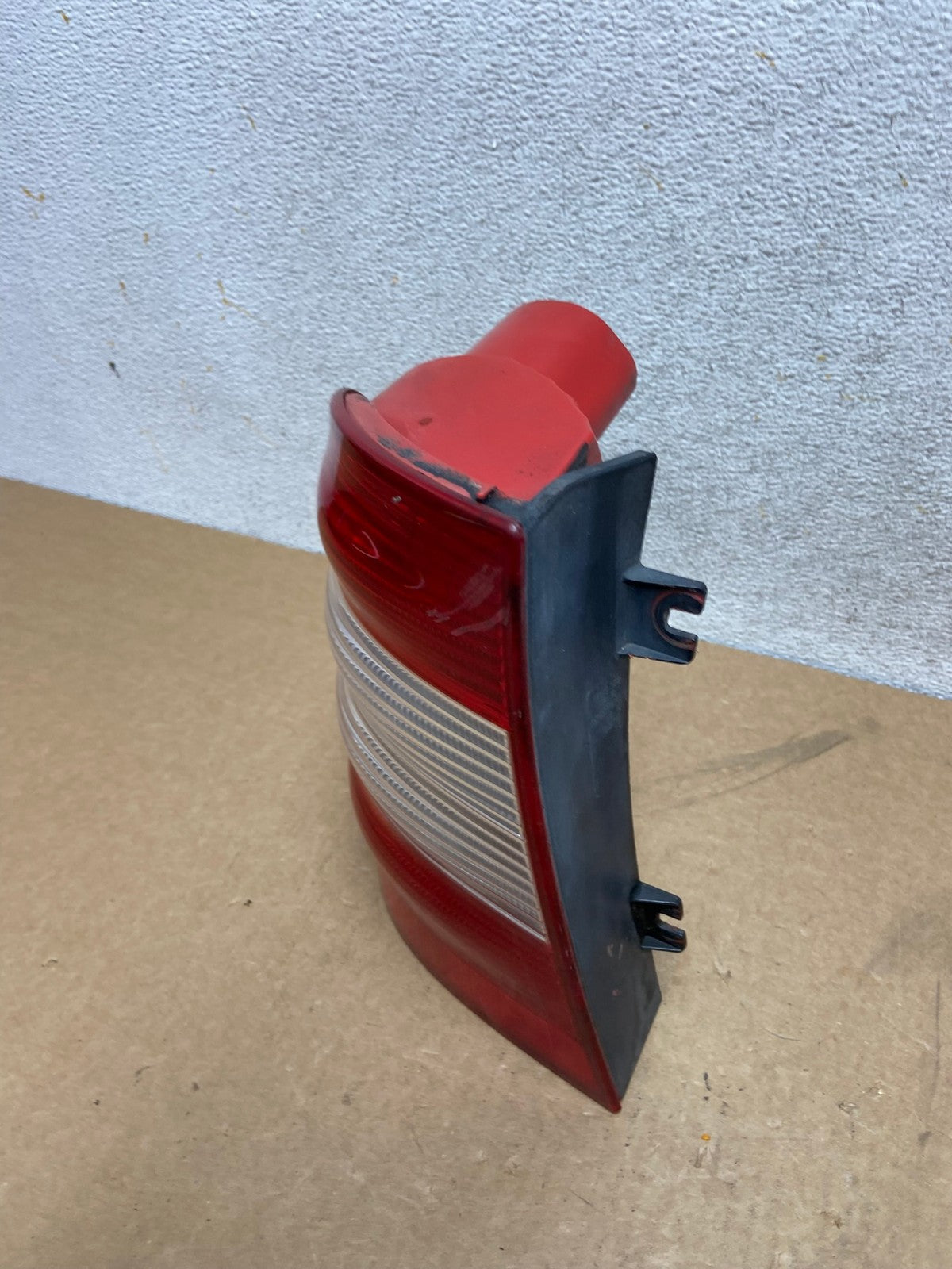 2002-2005 Mercedes ML350 ML-Class Left Driver Lh Side Tail Light AI2634 LK1