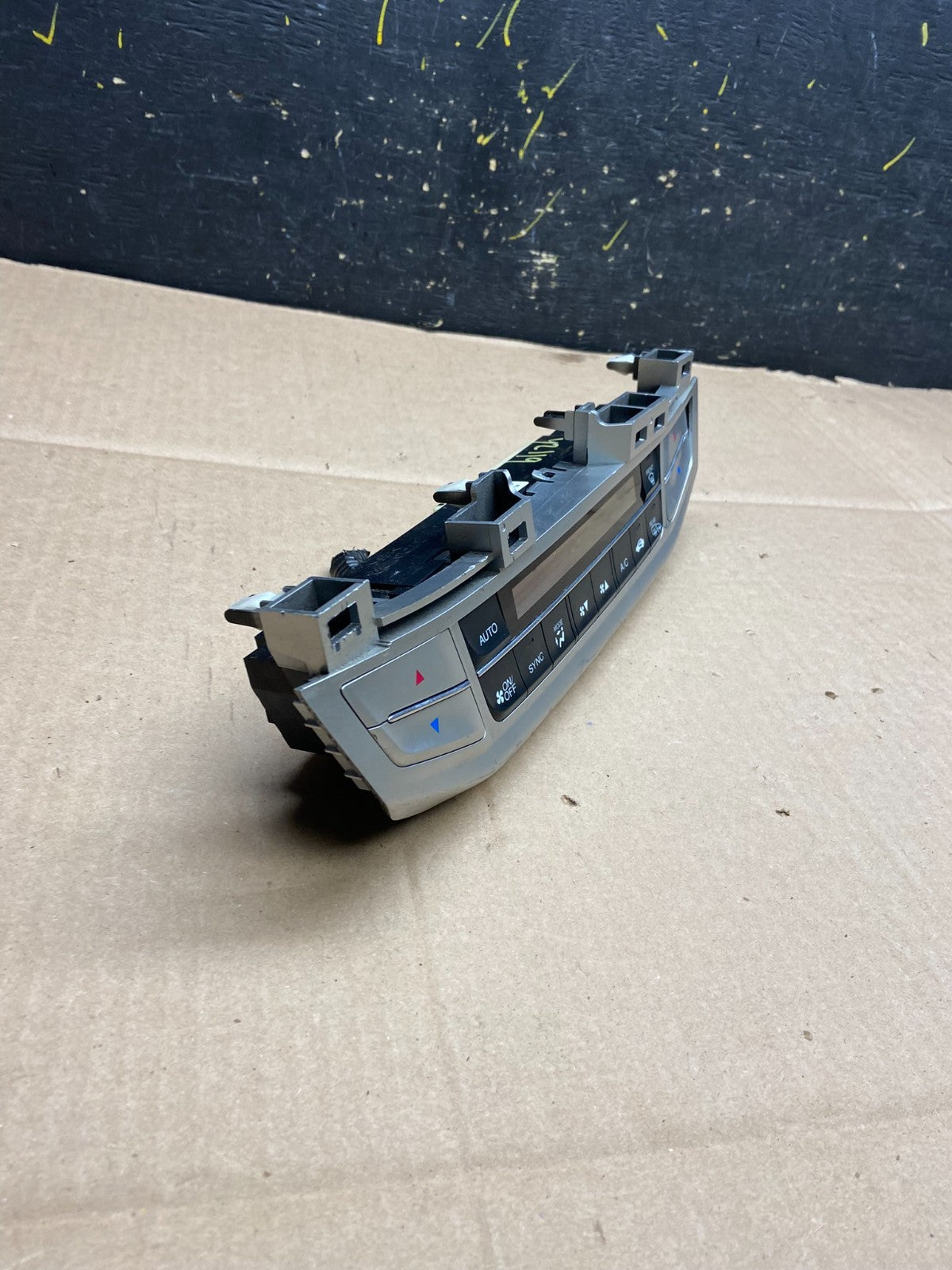 2013 2014 2015 Honda Accord Dash Air Vent Trim Climate Control Panel y2119  DG1