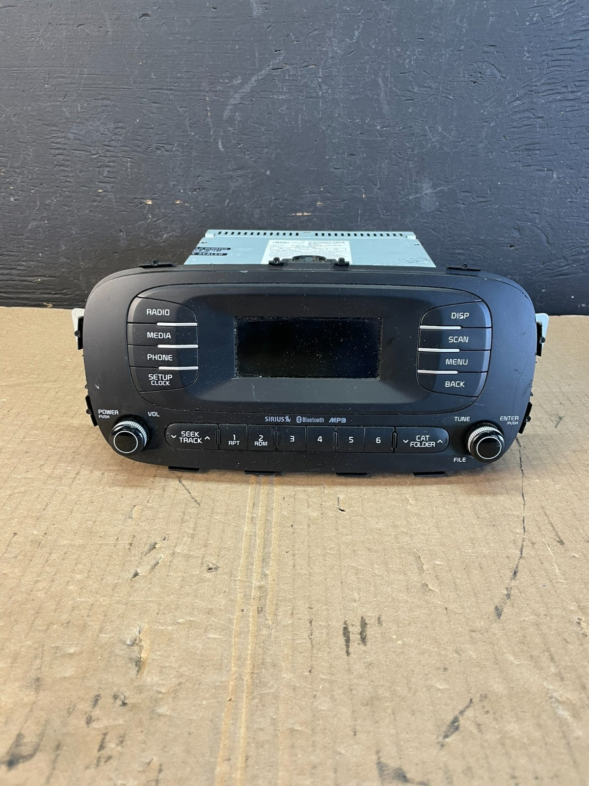 2017 to 2019 Kia Soul 96170-b2490ca AM/FM MP3 Playback Satellite Radio AE7700 DW0