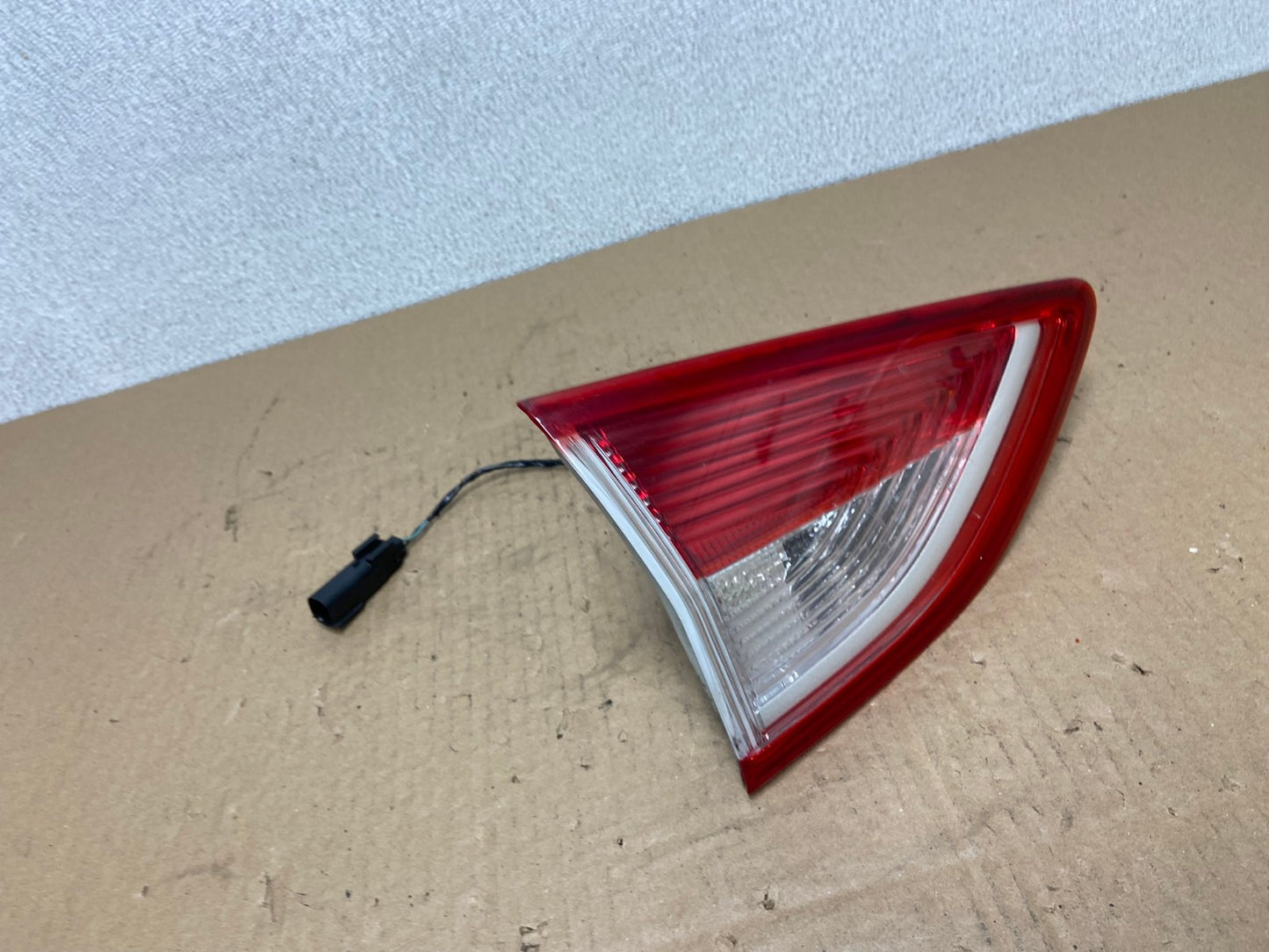 2013 to 2016 Ford Escape Left Driver LH Side Inner Tail Light OEM AB6214 LK2