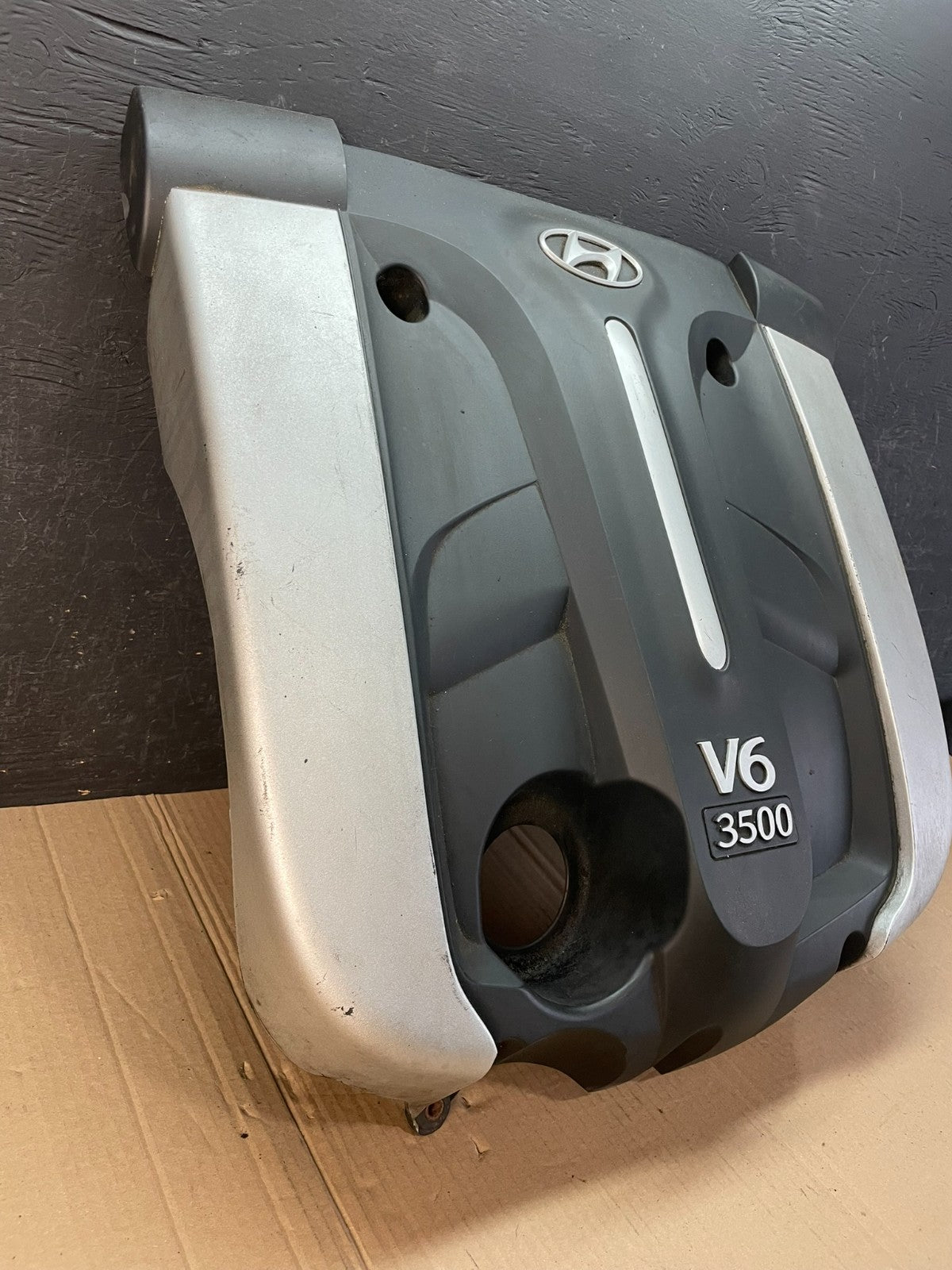 2003 - 2006 Hyundai Santa Fe 3.5L V6 Engine Motor Cover AD8629 DG2