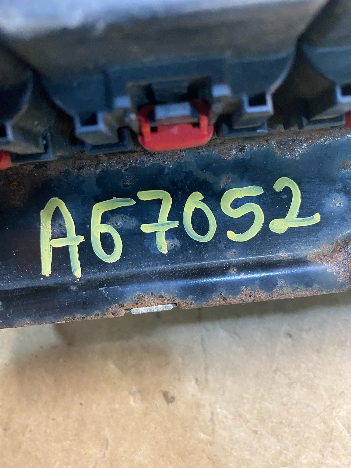 2007 Chrysler Town Country Caravan 3.3L Engine Control Unit ECU Module AG7052 DG3
