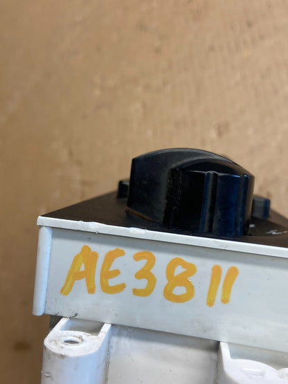 2001-2004 Nissan Xterra Heater A/C Climate Temperature Control AE3811 DG6