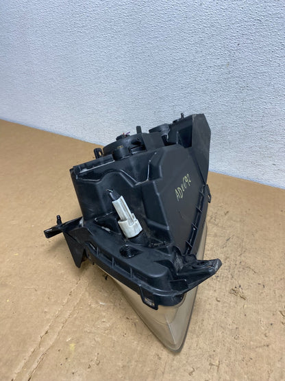 2002 - 2003 Mazda Mpv Right Passenger RH Headlight AD0692 DW8