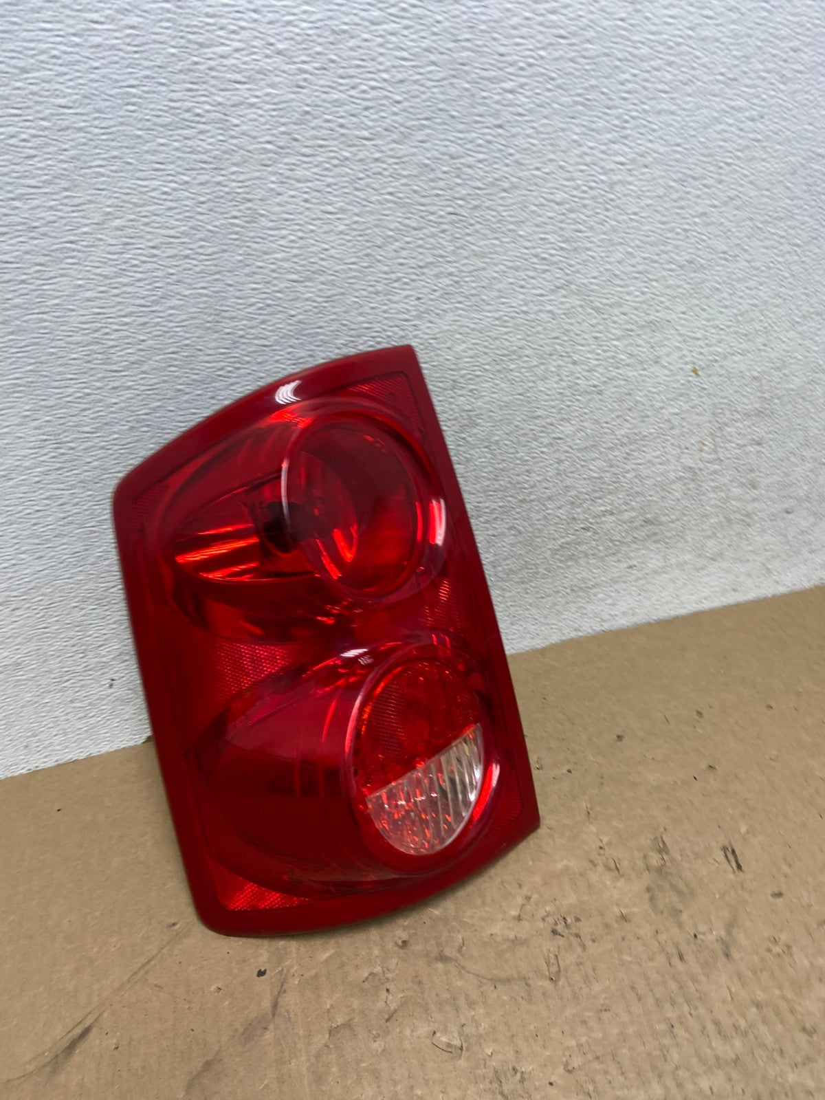 2005-2011 Dodge Dakota Lh Left Driver Side Tail Light AG1063 LK2