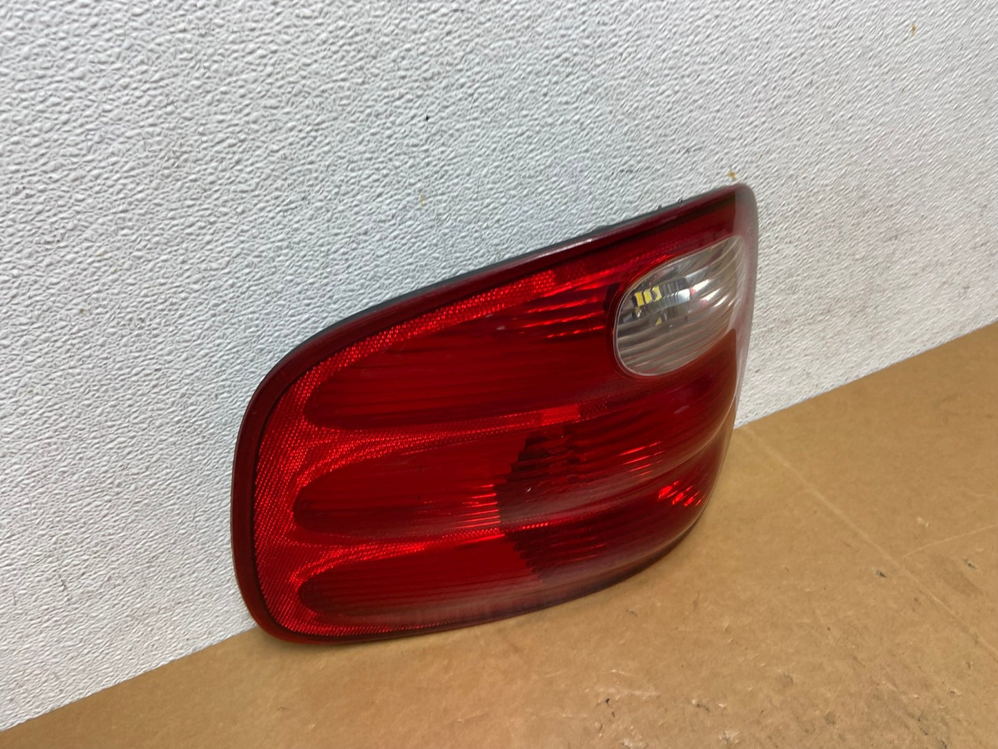 1997 to 1999 Ford F150 F-150 Left Driver LH Side Tail Light AE0666 LK2