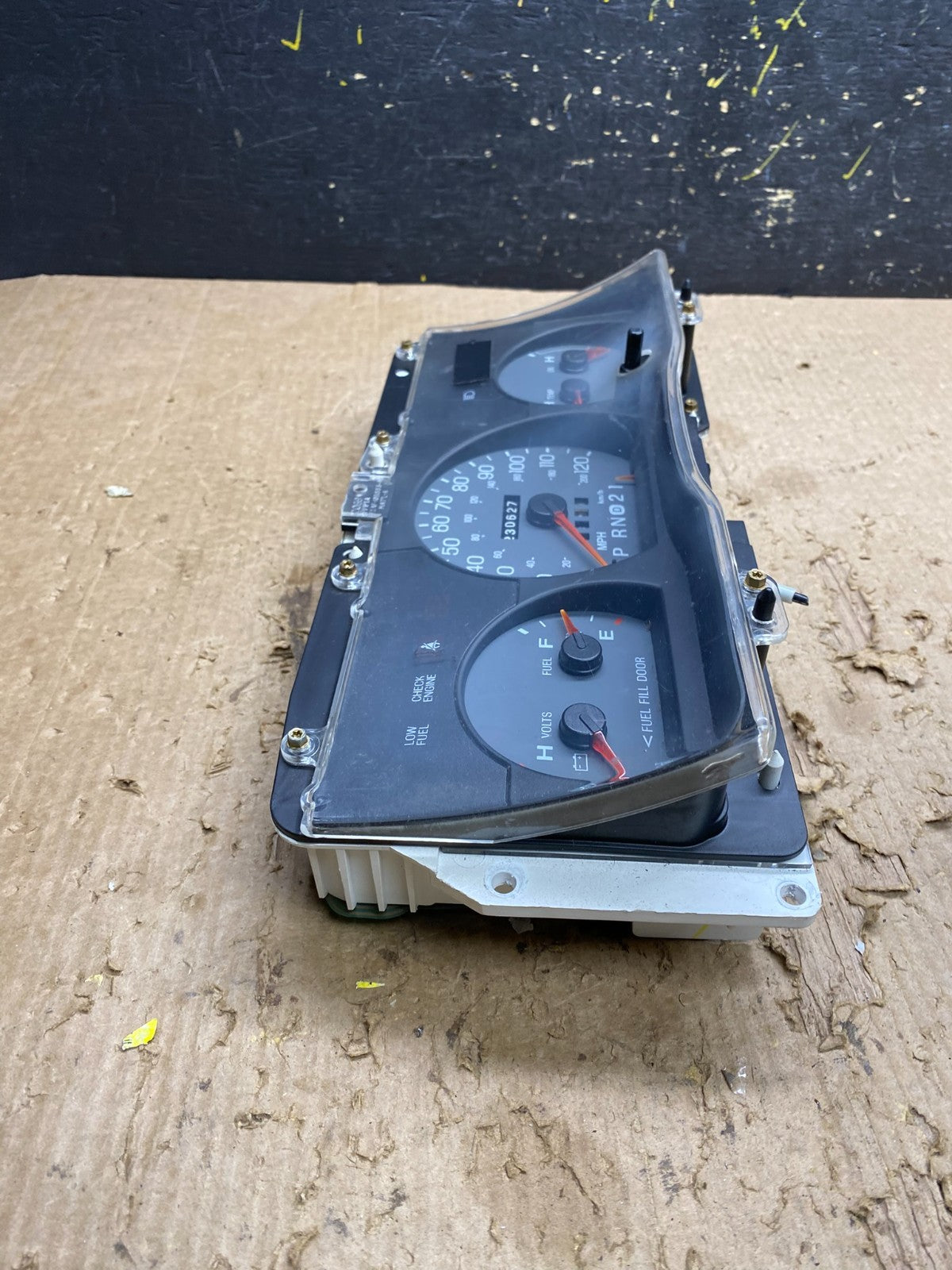 1998 to 2005 Mercury Marquis Speedometer Cluster Gauge Oem z9770 DG1