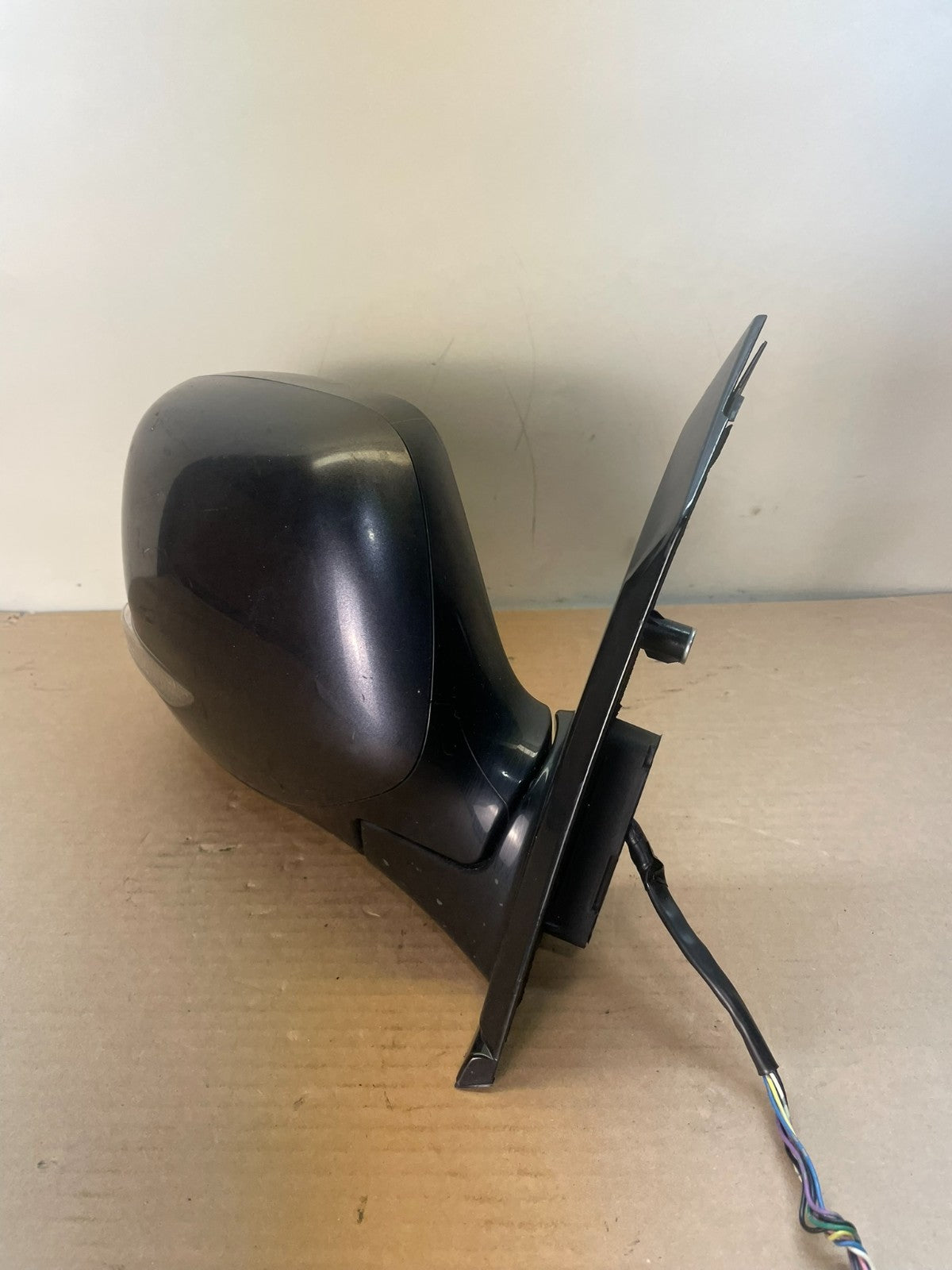 2008 - 2014 Subaru Tribeca Right Passenger Side View Mirror AH8794 DW1