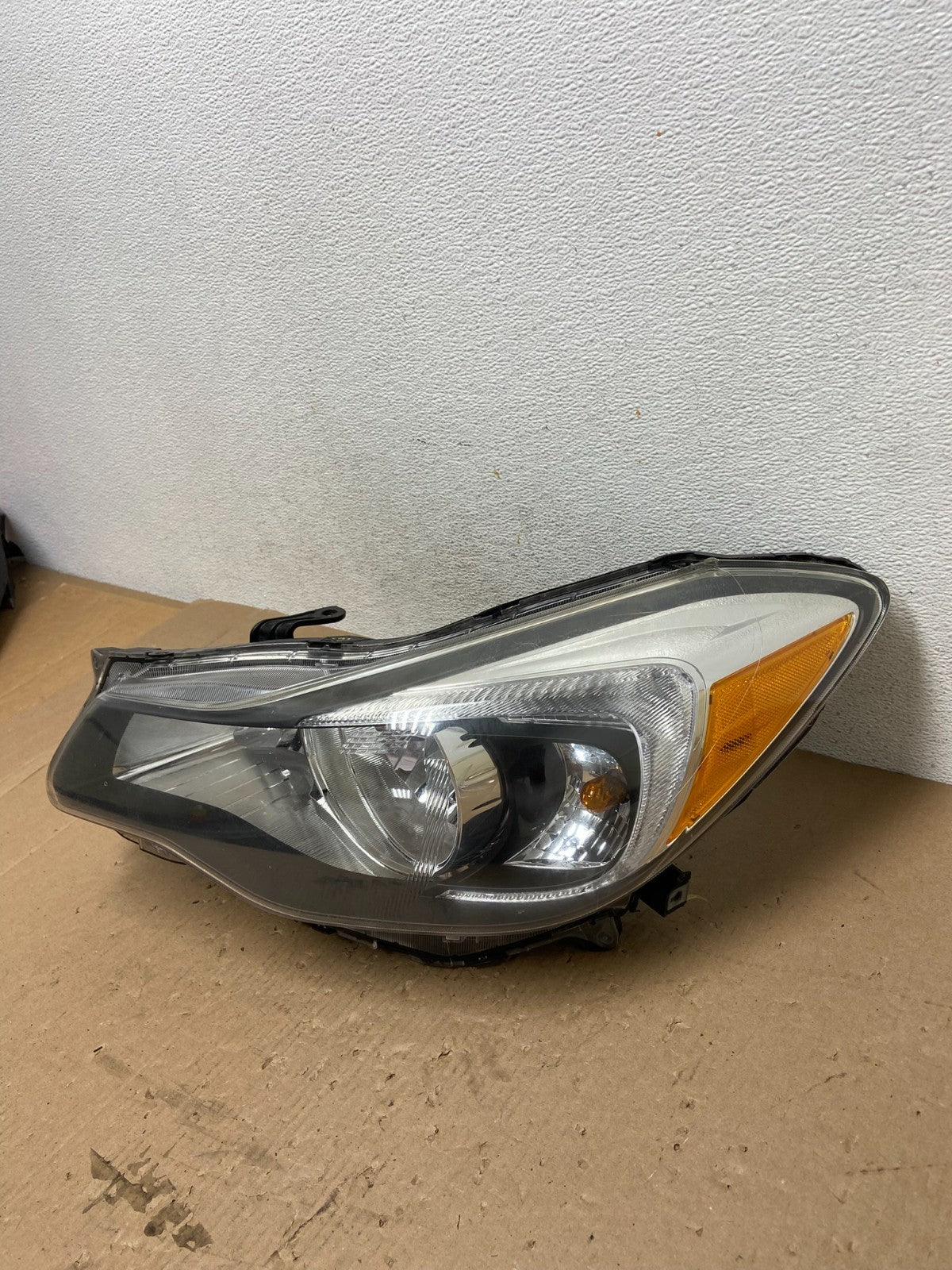 2012-2016 Subaru Impreza Crosstrek Left Driver LH Halogen Headlight AD7749 DW1