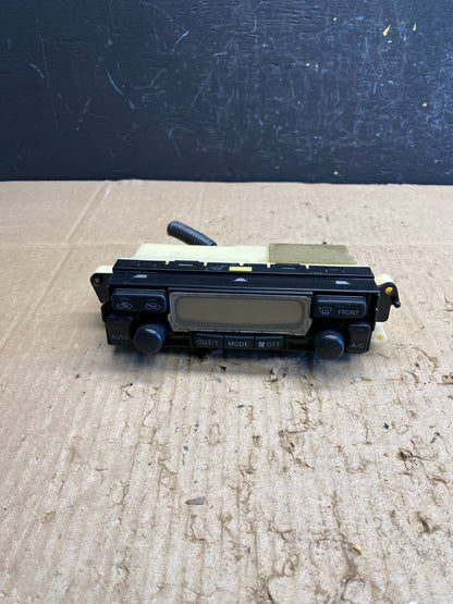 1999 to 2002 Toyota 4Runner Center Dash Climate Control Panel OEM ac4675 DG0