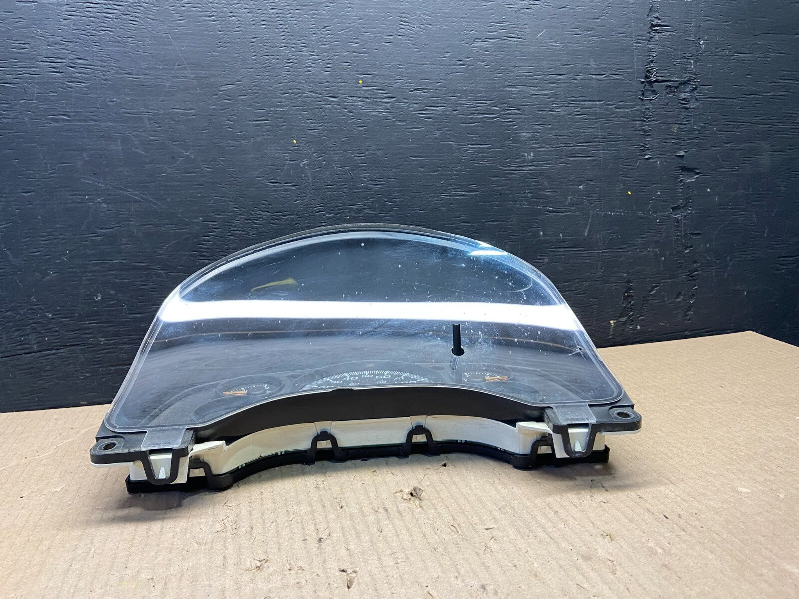 2004 to 2007 Chevrolet Express Speedometer Cluster Gauge F5030 PS4