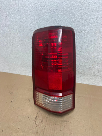 2007 - 2011 Dodge Nitro Left Driver Lh Side Tail Light AE6102 LK0