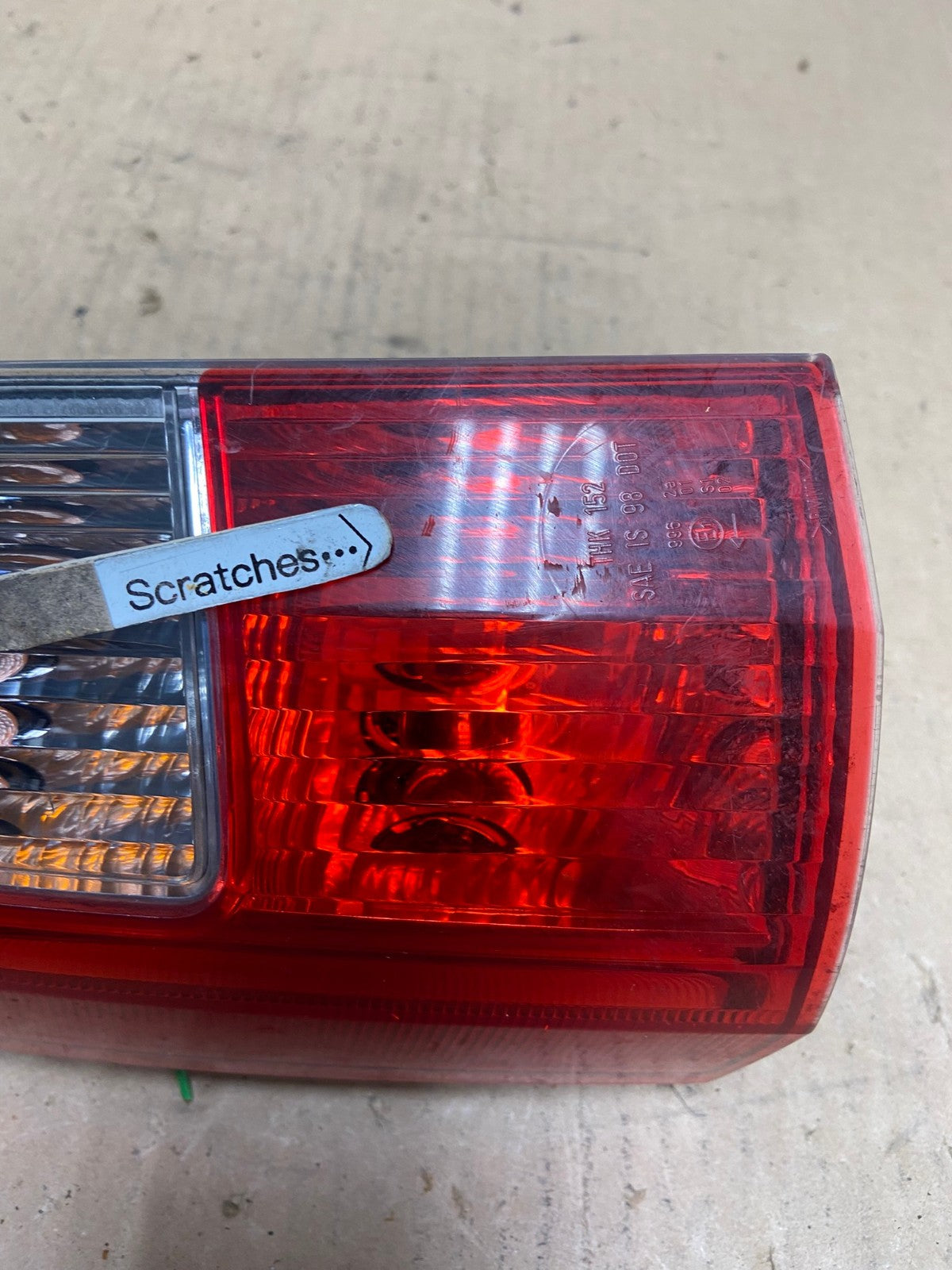 2001 - 2004 Volvo XC70 V70 Left Driver LH Side Tail Light Upper AD2825 LK3