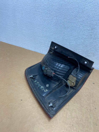 2003 2004 2005 2006 Ford Expedition Right Passenger Rh Tail light AD4500 LK4