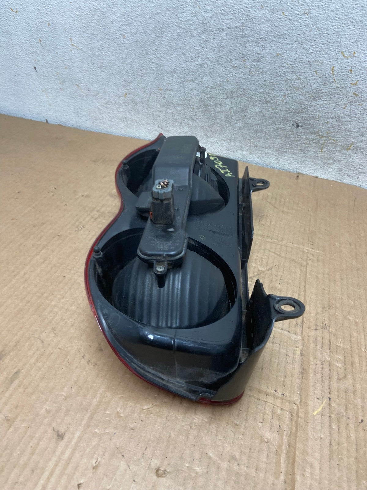 2004-2009 Dodge Durango Tail Light Left Driver Side LH AI7051 LK7