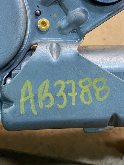 2004 to 2010 BMW X3 E83 Rear Windshield Wiper Motor OEM ab3788  DG6