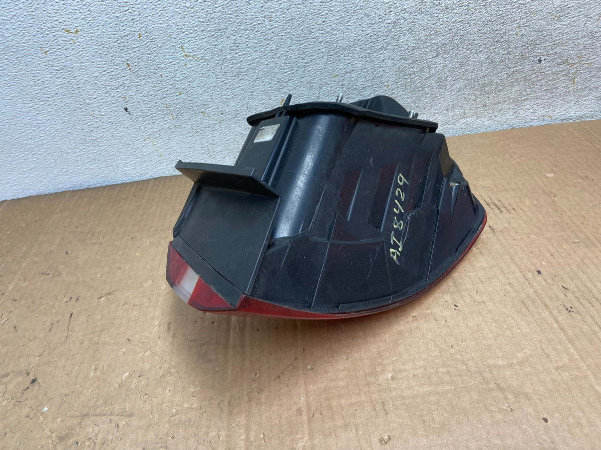 2014 to 2016 Kia Cadenza Left Driver LH Side LED Tail Light AI8429 DW5