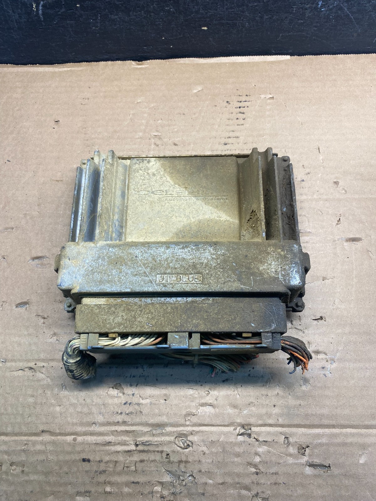 2004 GMC Envoy Silverado Engine Computer ECU ECM Module AD9388 DG1