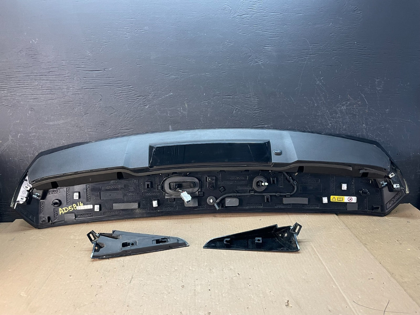 2020 to 2023 Ford Explorer Rear Liftgate Spoiler Wing AD5815 DG5