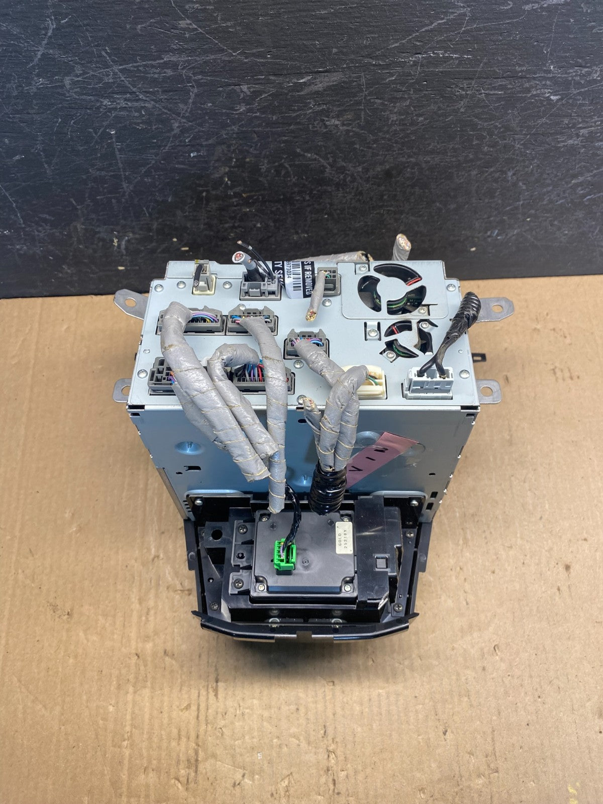 2010 to 2013 Acura Mdx Radio Stereo 6 CD Player Climate Control Pan OE AE6391 DG5