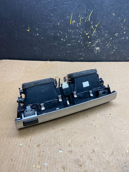 2010 to 2013 BMW X5 X6 Center Console Dash Air Vent OEM Z4178 DG4