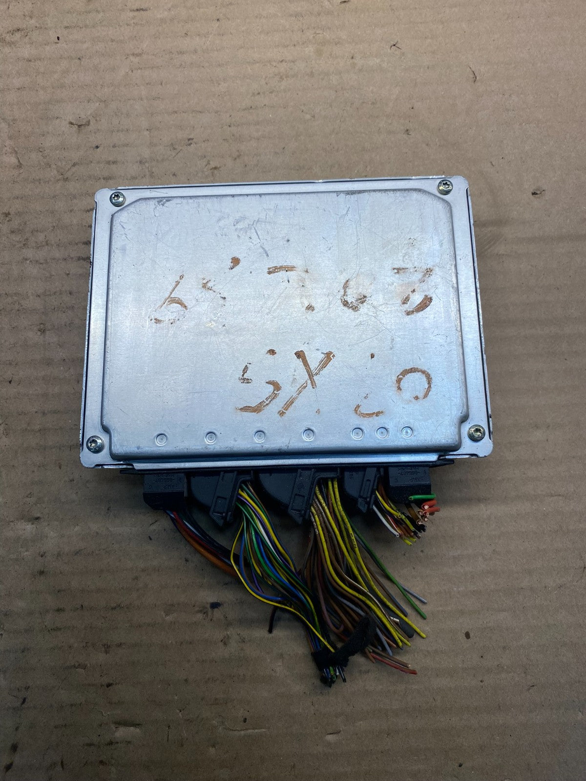 2003 to 2005 BMW X5 ECM ECU Engine Control Computer Module 7519308 ae0114 DG1