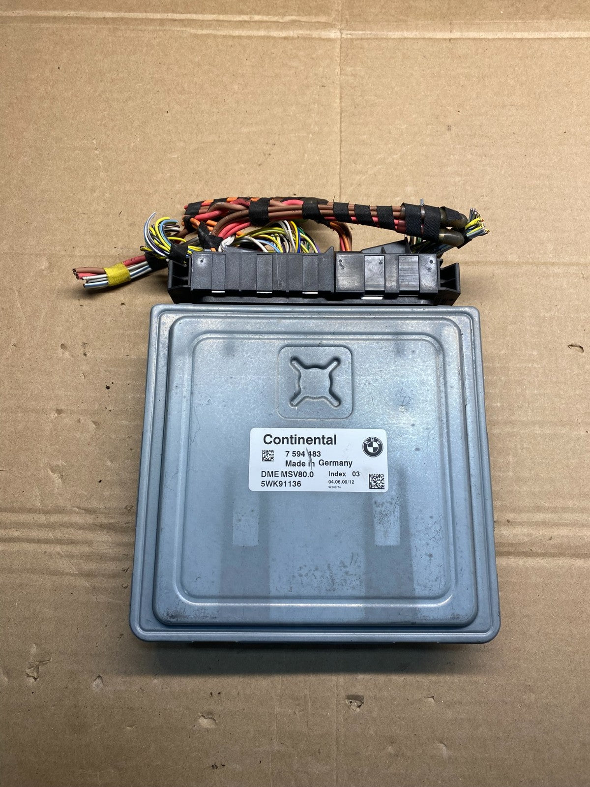 2007 to 2014 BMW X5 ECM ECU Engine Control Computer Module 7594483 AE9885 DW0