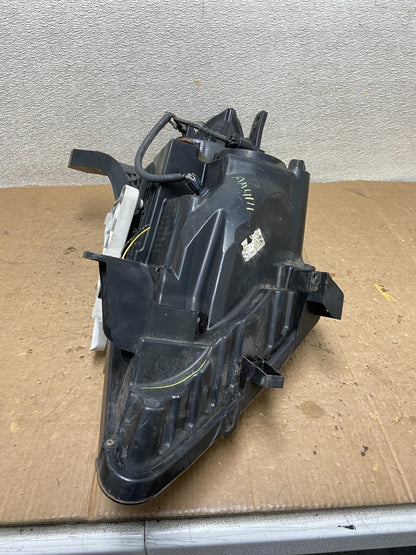 2013 to 2016 Nissan Pathfinder Left Driver LH Side Headlight Halogen OEM AA41117
