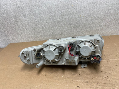 1995 to 1996 Chrysler Sebring Coupe Right Passenger RH Side Headlight AB4912 DG5