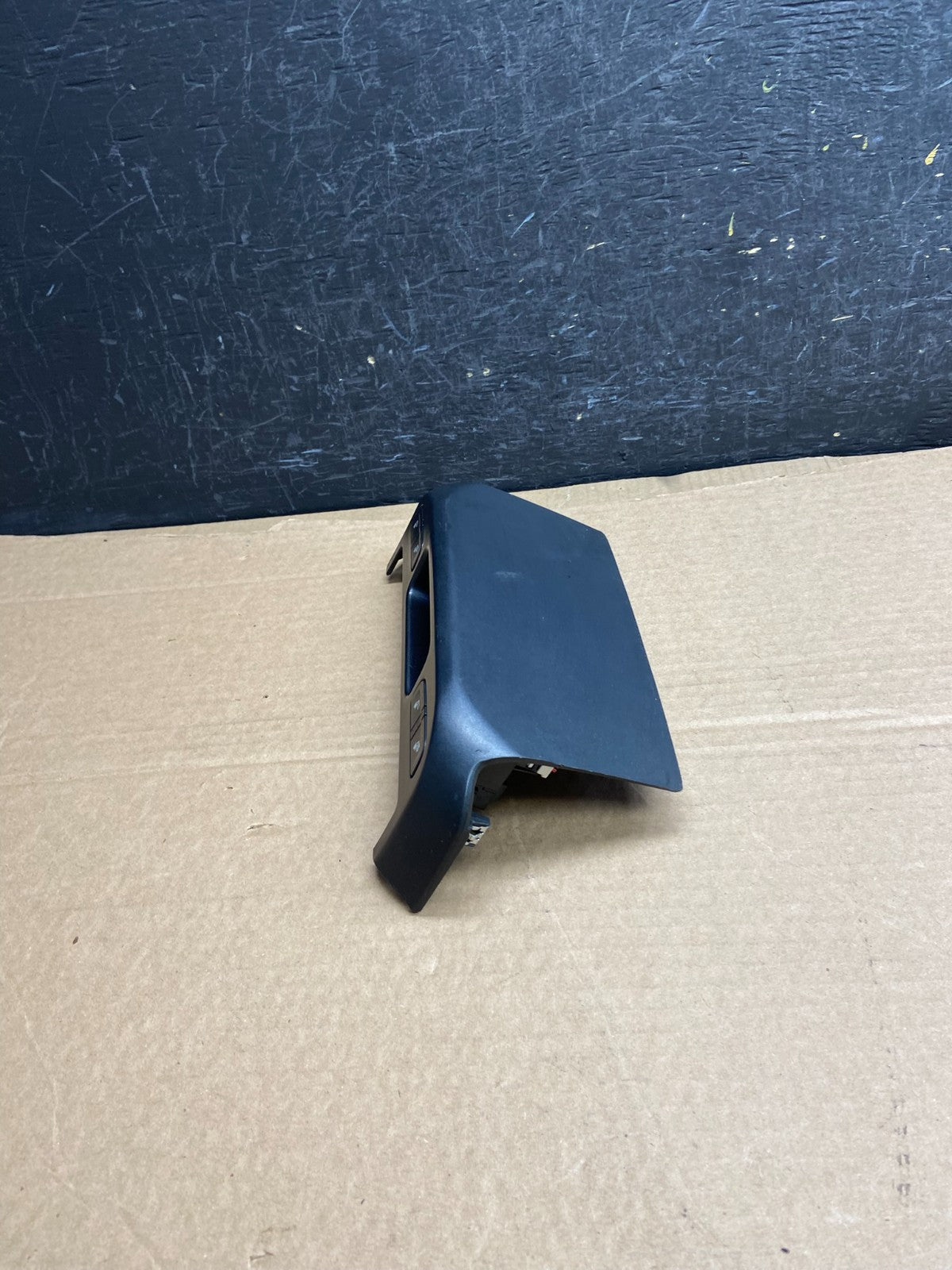 2017-2020 Chevrolet Colorado Gmc Canyon Seat Heat Cool Switch Panel AF2420 DG1