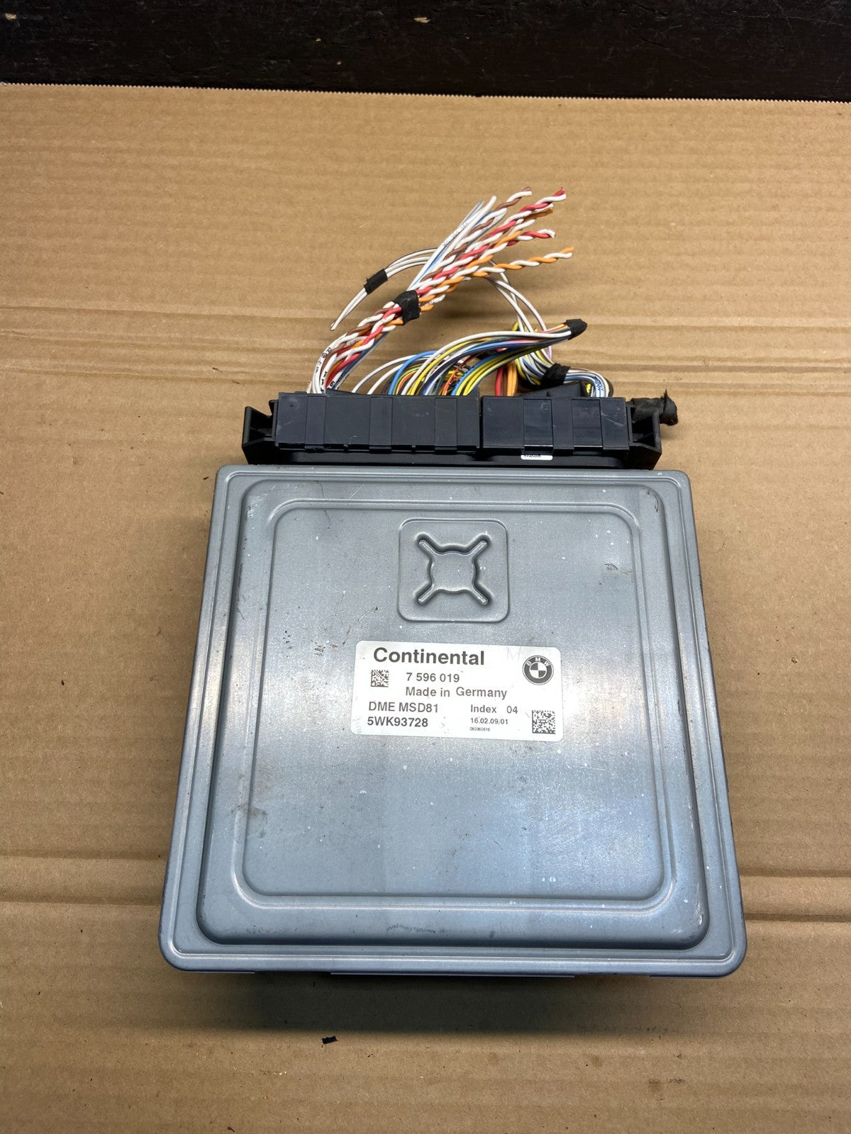 2007 to 2010 BMW N54 335i 535i Engine ECU ECM Computer Module 7596019 ae4686 DG0