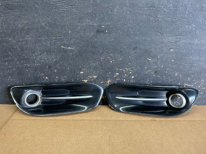 2013 to 2016 Dodge Dart Left+Right Side Fog Lights Bezel AA8987 DG0